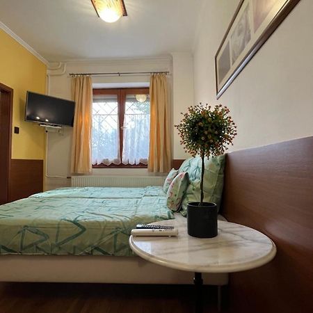 Hotel Tang House 唐舍 Budapeszt Zewnętrze zdjęcie