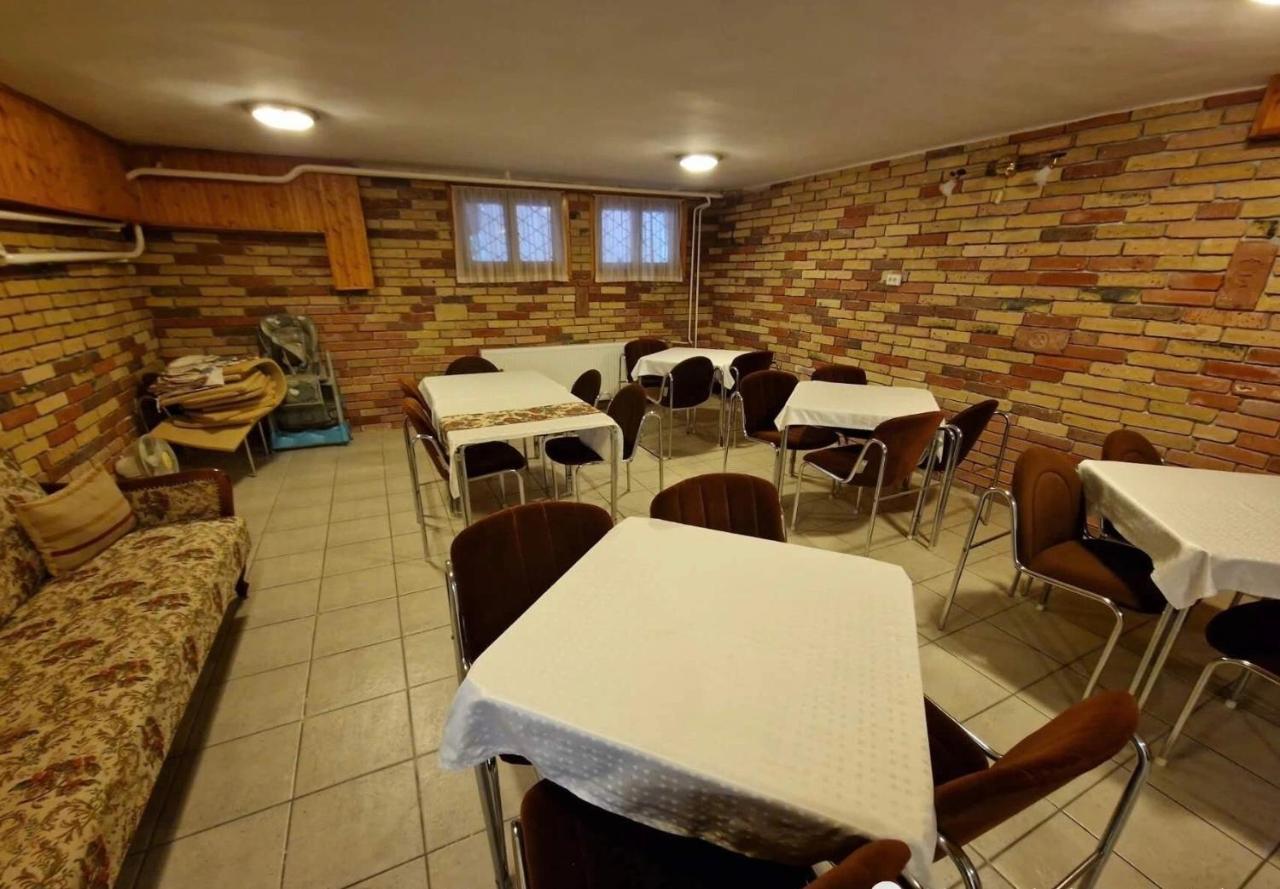 Hotel Tang House 唐舍 Budapeszt Zewnętrze zdjęcie