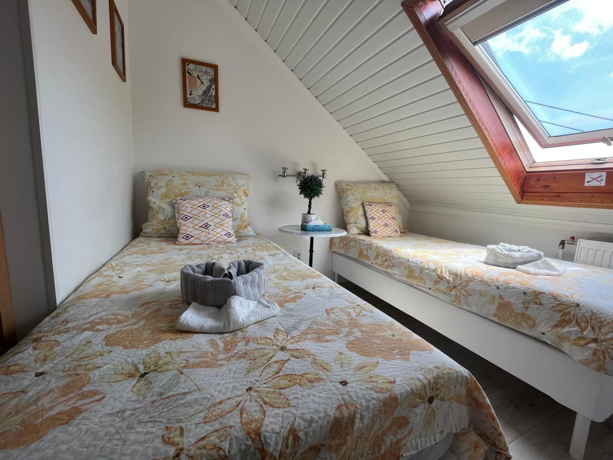 Hotel Tang House 唐舍 Budapeszt Zewnętrze zdjęcie