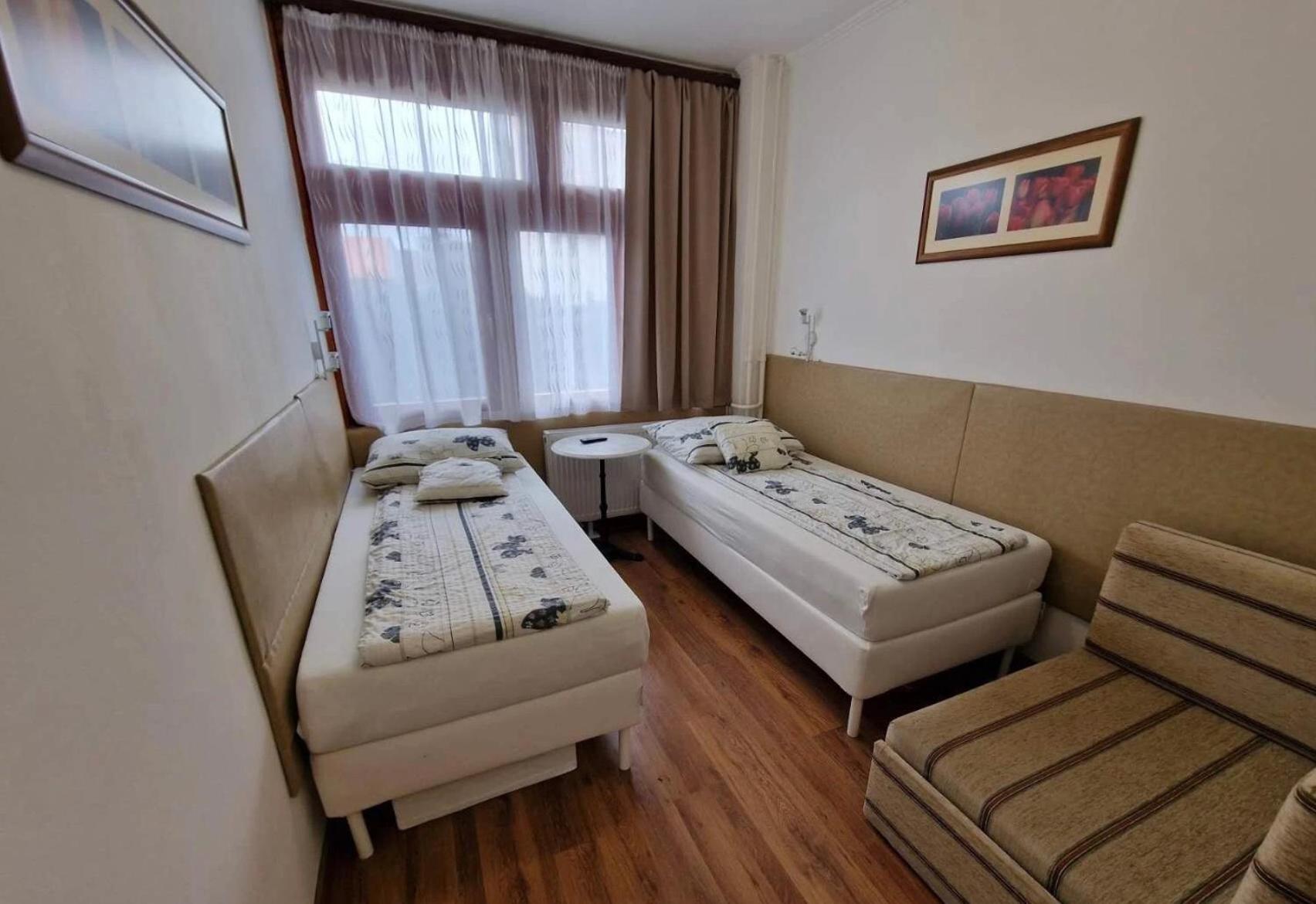 Hotel Tang House 唐舍 Budapeszt Zewnętrze zdjęcie
